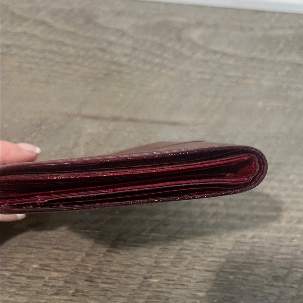Vintage Elegant Red Leather Wallet - Picture 8 of 8